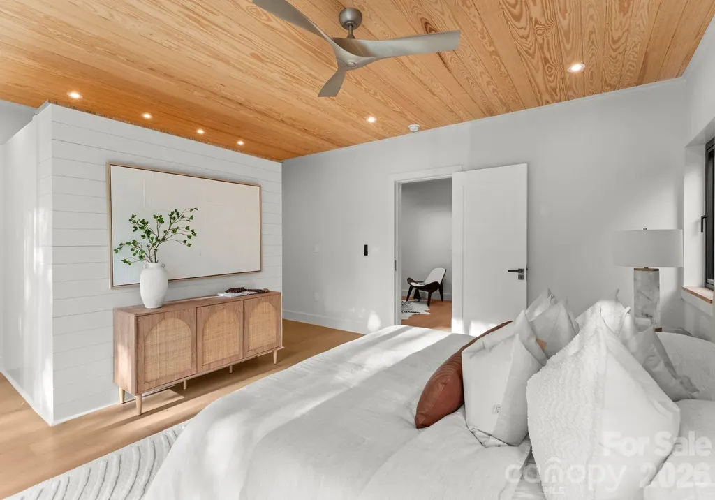 3614 Barclay Downs Drive Charlotte NC 28209
