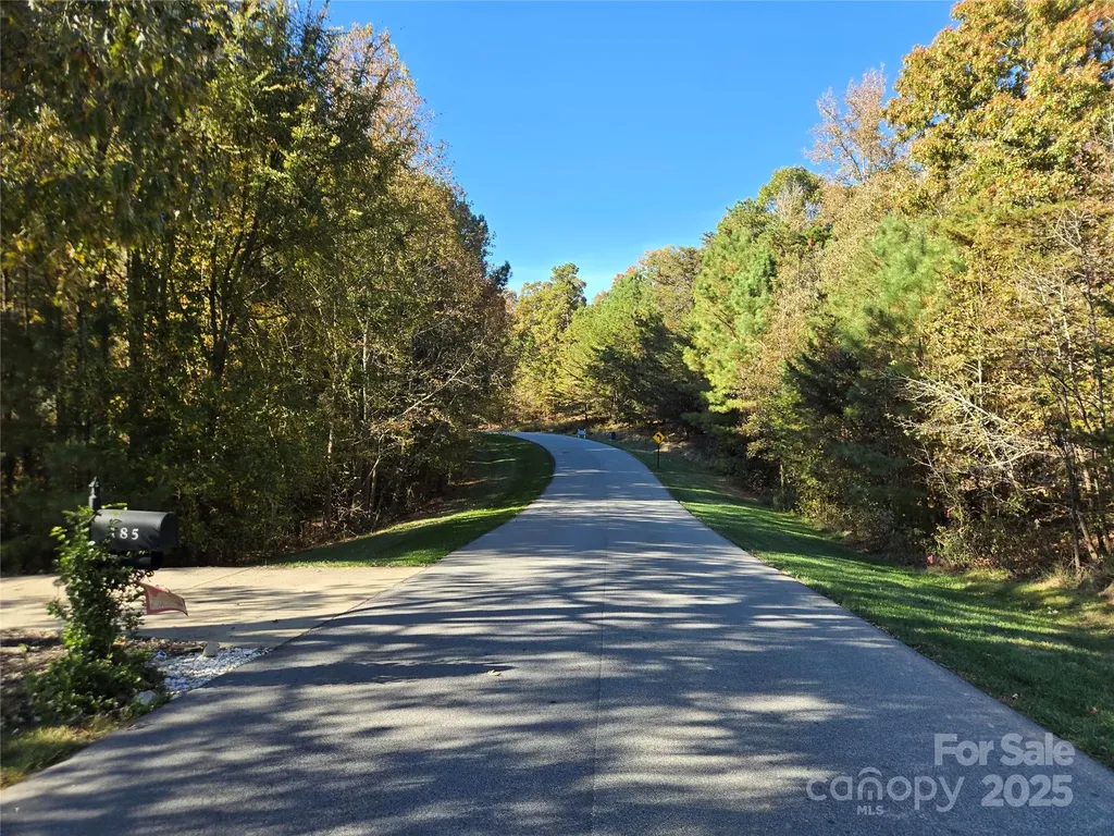 176 Mallard Drive Badin Lake NC 28127