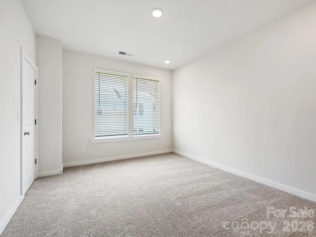 1539 Lithium Lane Charlotte NC 28211