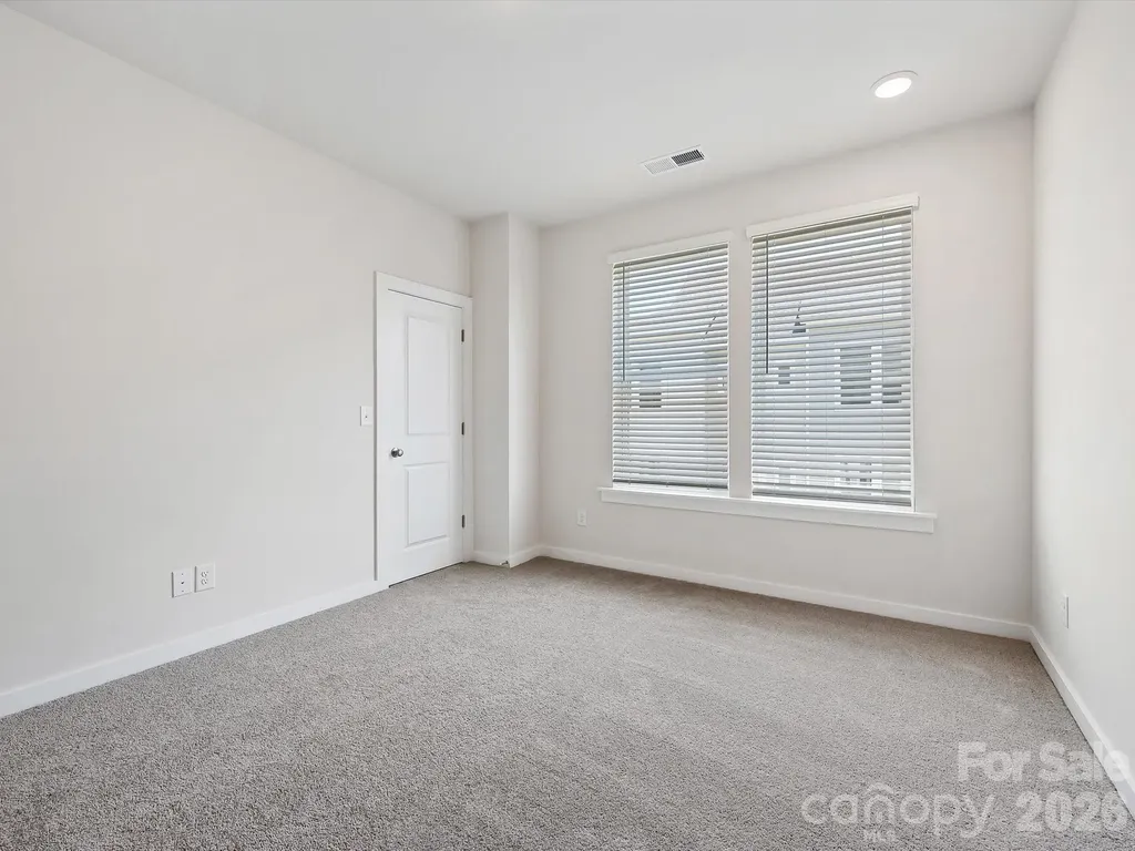 1539 Lithium Lane Charlotte NC 28211