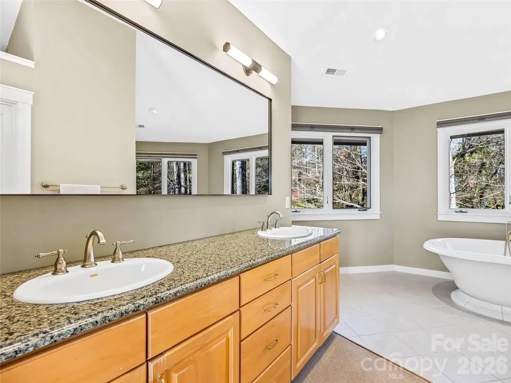 339 Beaverdam Road Asheville NC 28804