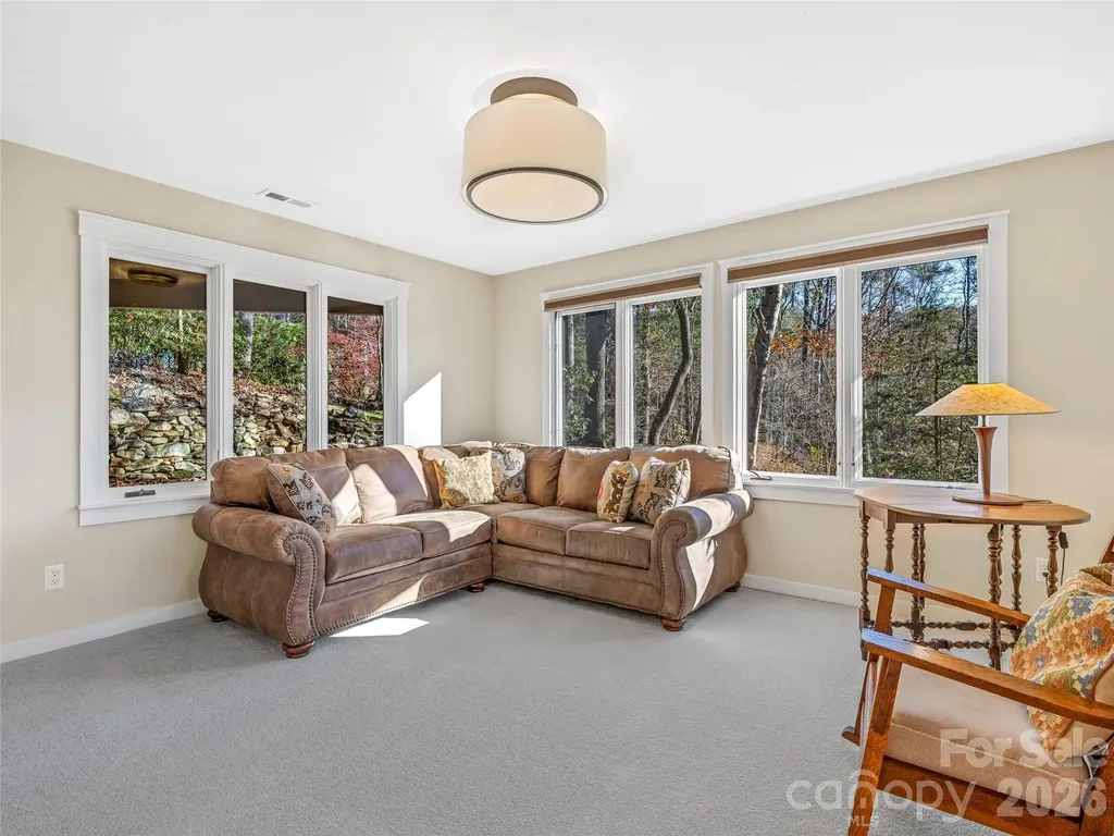 339 Beaverdam Road Asheville NC 28804