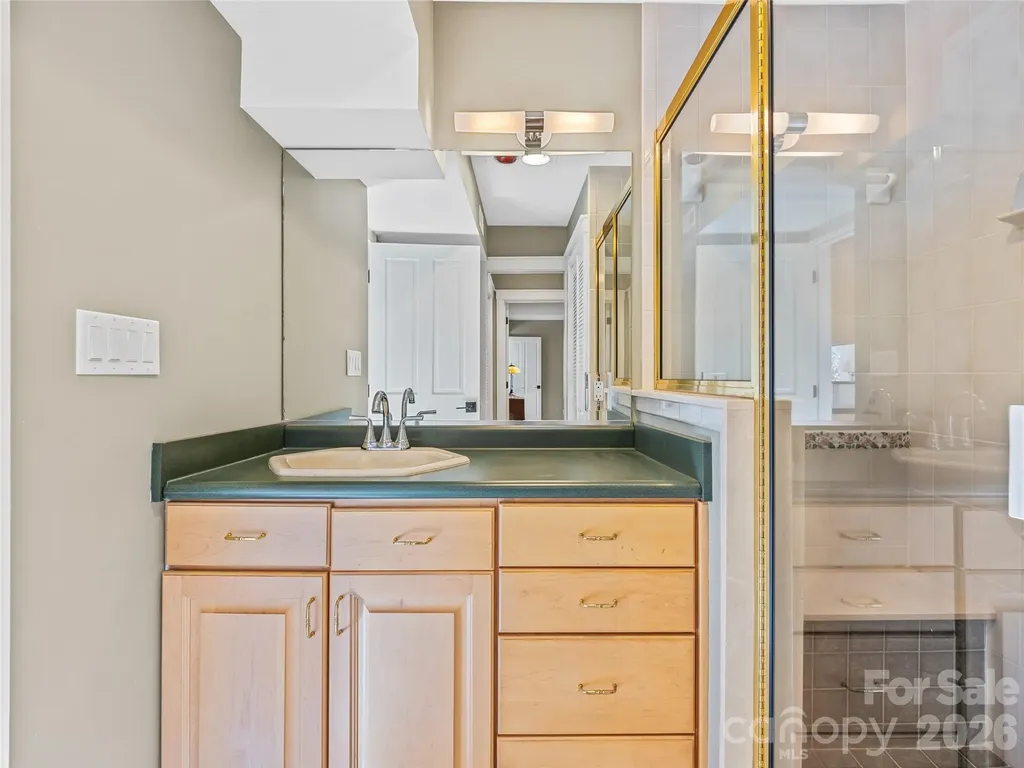 339 Beaverdam Road Asheville NC 28804