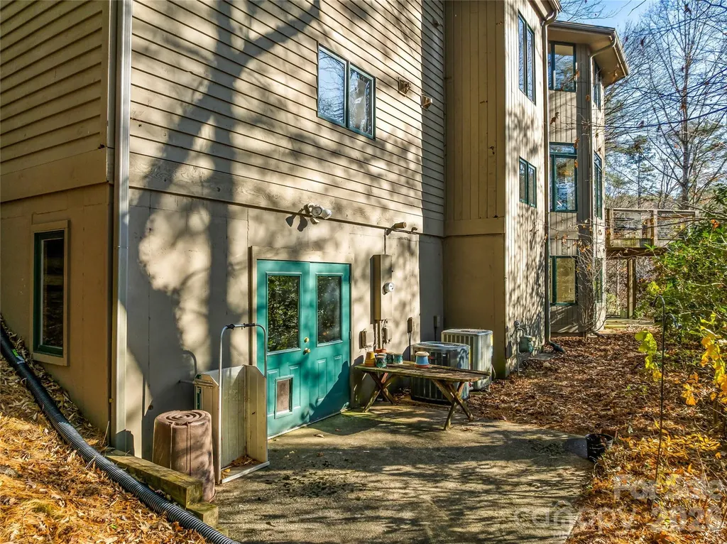 339 Beaverdam Road Asheville NC 28804