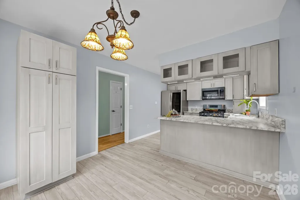 125 Exeter Court Hendersonville NC 28791