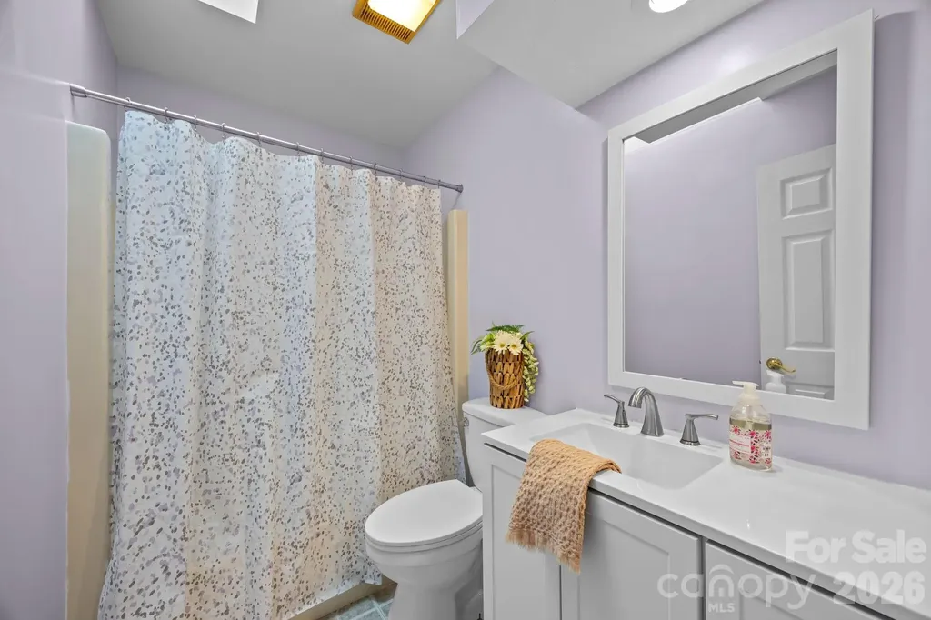 125 Exeter Court Hendersonville NC 28791