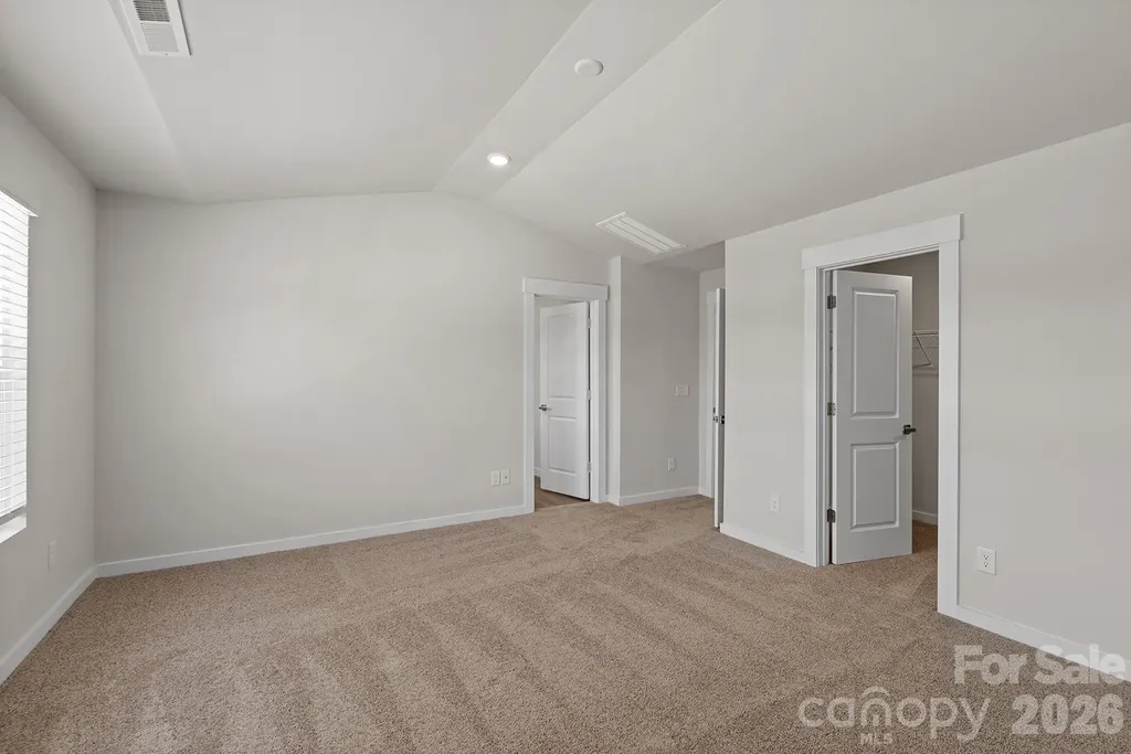 3435 Robindale Drive Winston Salem NC 27107