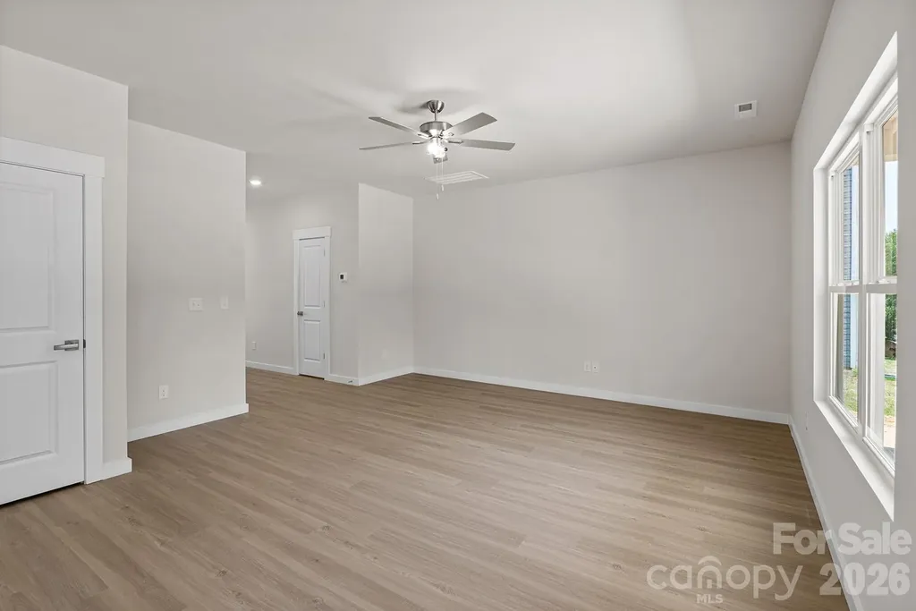 3435 Robindale Drive Winston Salem NC 27107