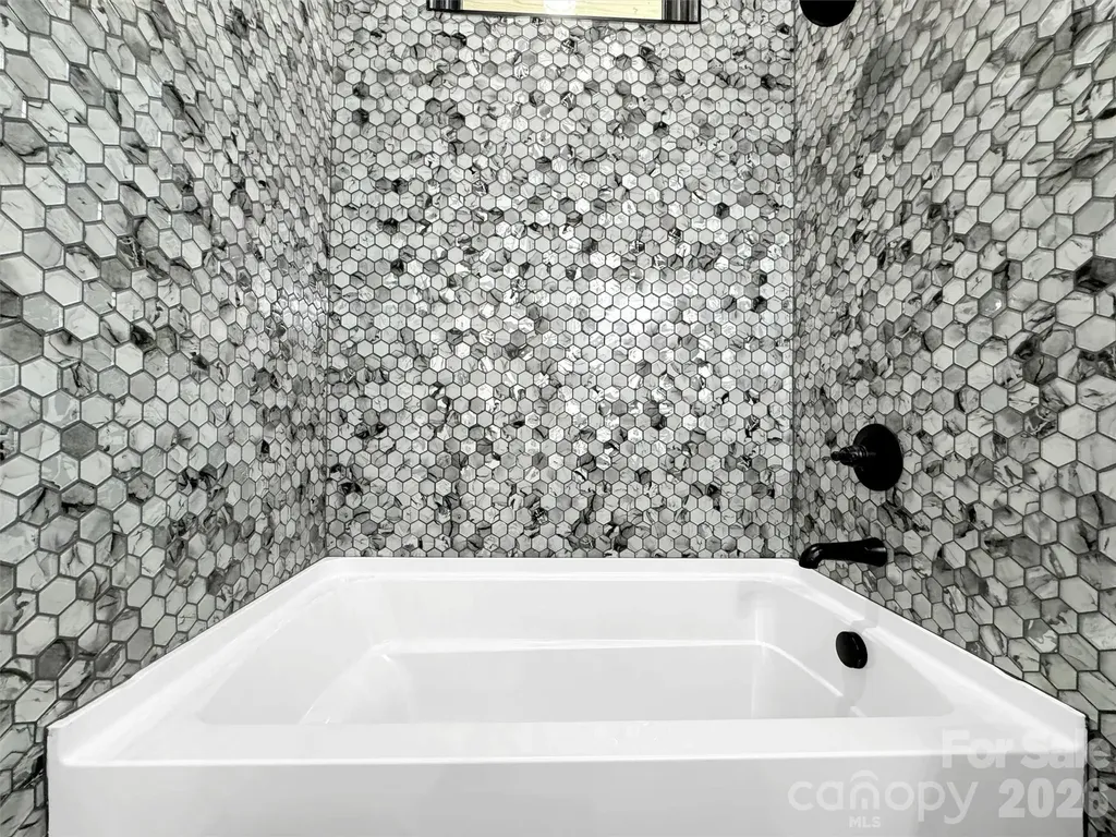 130 Midway Crossing Drive Clyde NC 28721