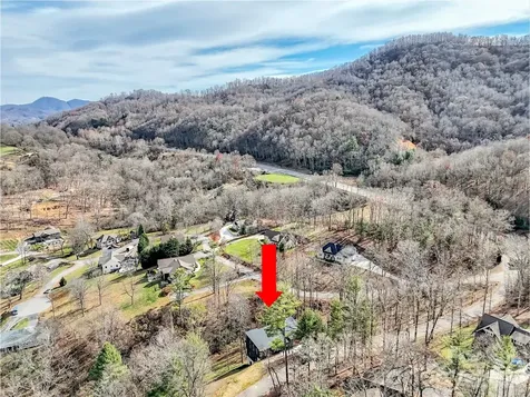 130 Midway Crossing Drive Clyde NC 28721