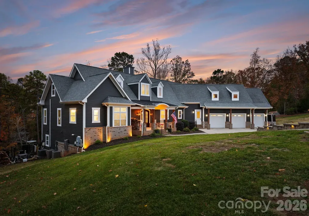 16312 Cozy Cove Road Charlotte NC 28278