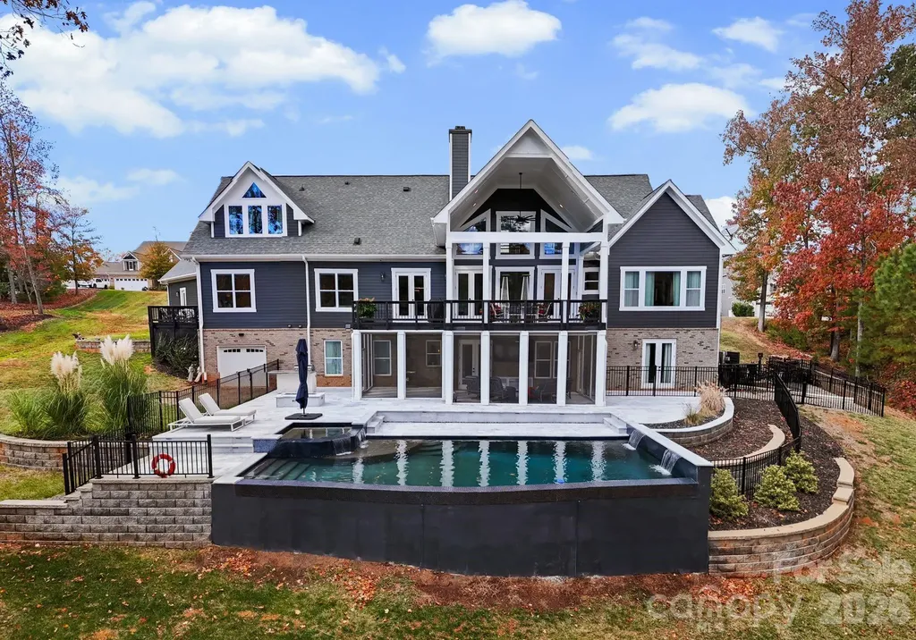 16312 Cozy Cove Road Charlotte NC 28278
