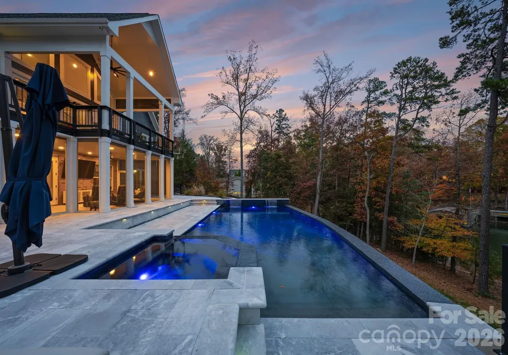 16312 Cozy Cove Road Charlotte NC 28278