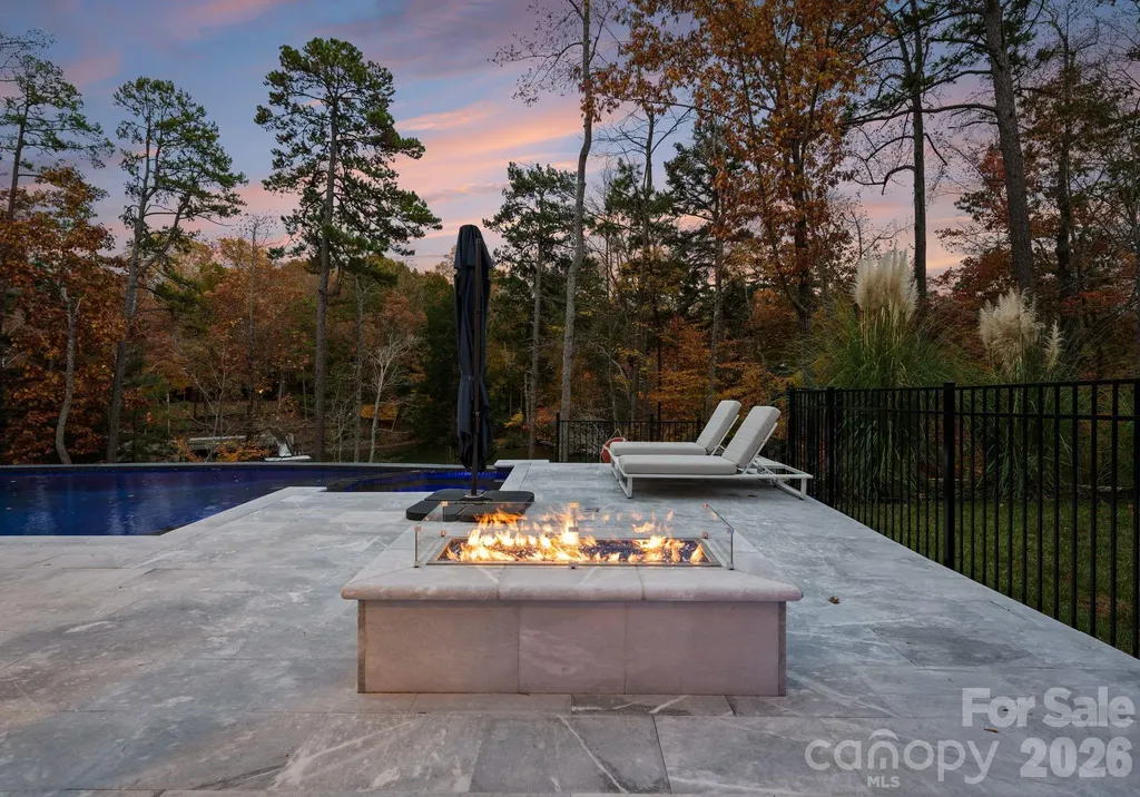 16312 Cozy Cove Road Charlotte NC 28278