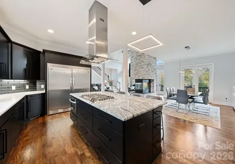 16312 Cozy Cove Road Charlotte NC 28278