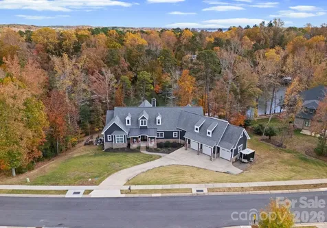 16312 Cozy Cove Road Charlotte NC 28278