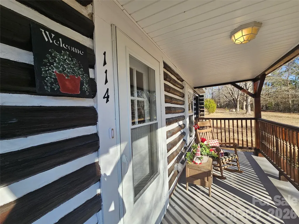 114 Beacon Hill Ellenboro NC 28040