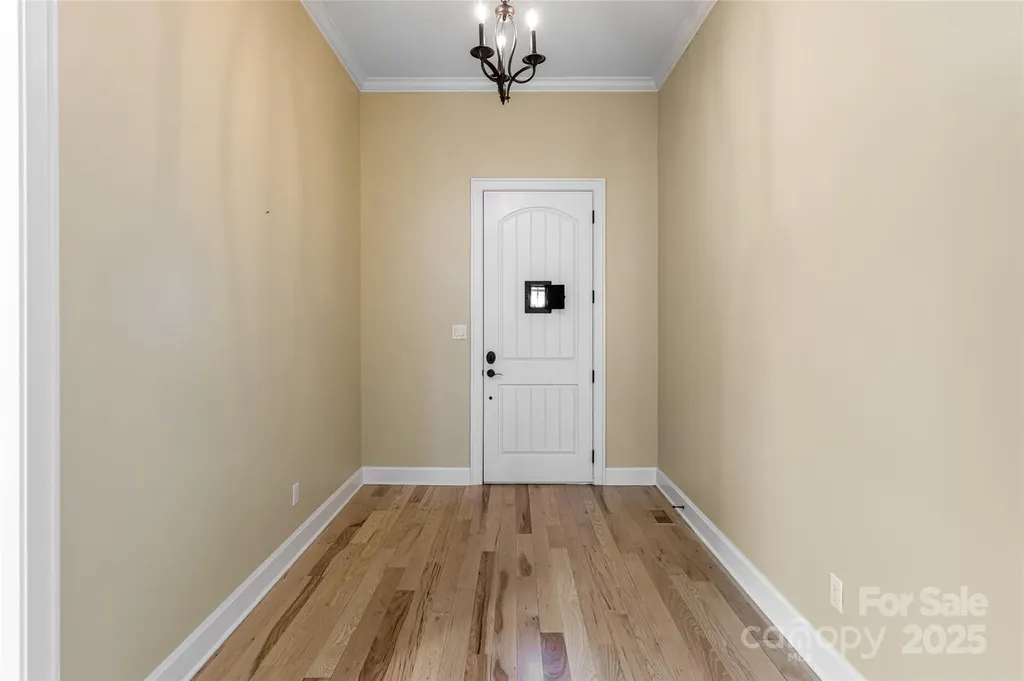 38 Chantilly Drive Asheville NC 28804