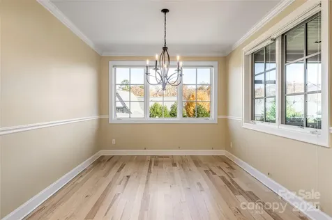 38 Chantilly Drive Asheville NC 28804