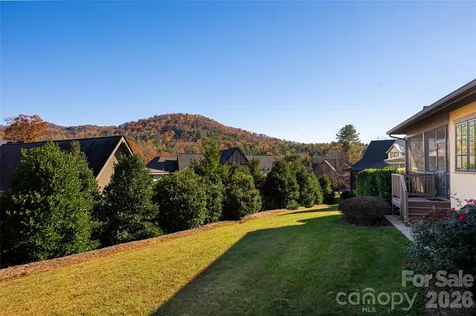 38 Chantilly Drive Asheville NC 28804