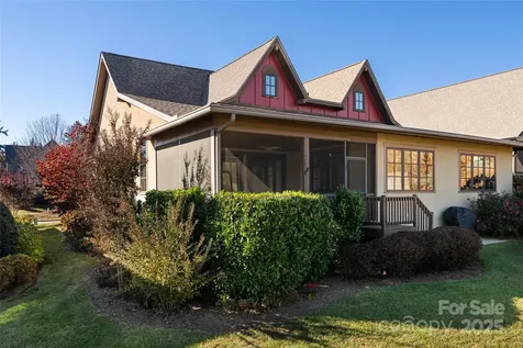 38 Chantilly Drive Asheville NC 28804
