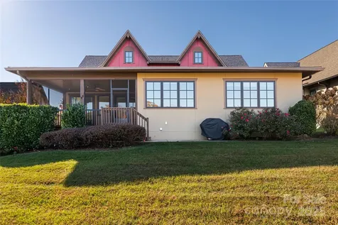 38 Chantilly Drive Asheville NC 28804