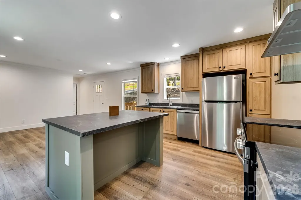 75 Windswept Lane Hayesville NC 28904