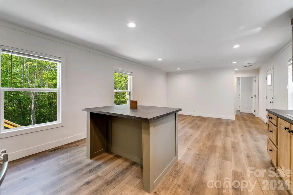 75 Windswept Lane Hayesville NC 28904