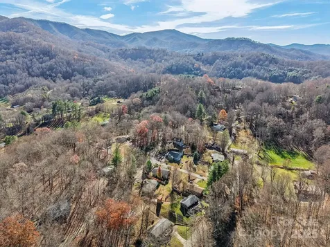 199 Davis Cove Road Waynesville NC 28786