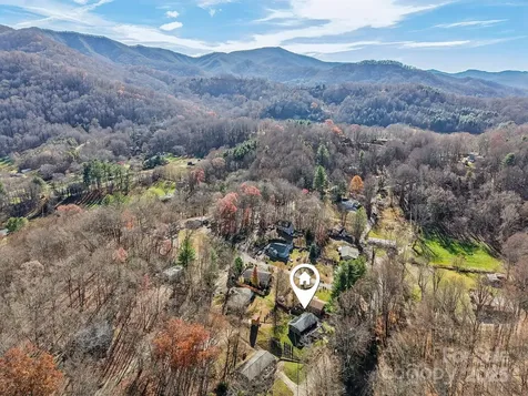 199 Davis Cove Road Waynesville NC 28786