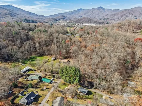 199 Davis Cove Road Waynesville NC 28786