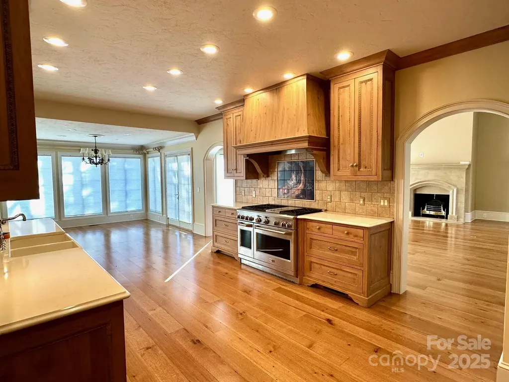 520 E Landing Ridge Circle Jefferson NC 28640