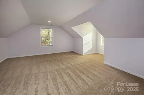 7039 Executive Circle Denver NC 28037