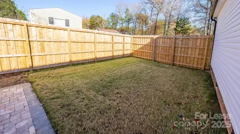 7039 Executive Circle Denver NC 28037