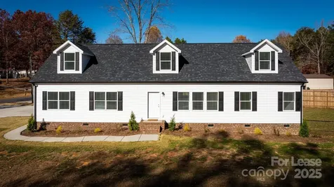7039 Executive Circle Denver NC 28037