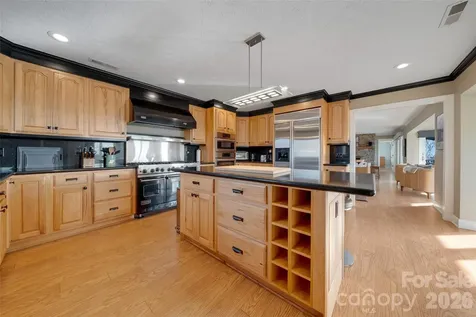 300 Roberts Drive Hendersonville NC 28739