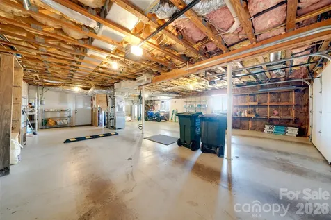 300 Roberts Drive Hendersonville NC 28739