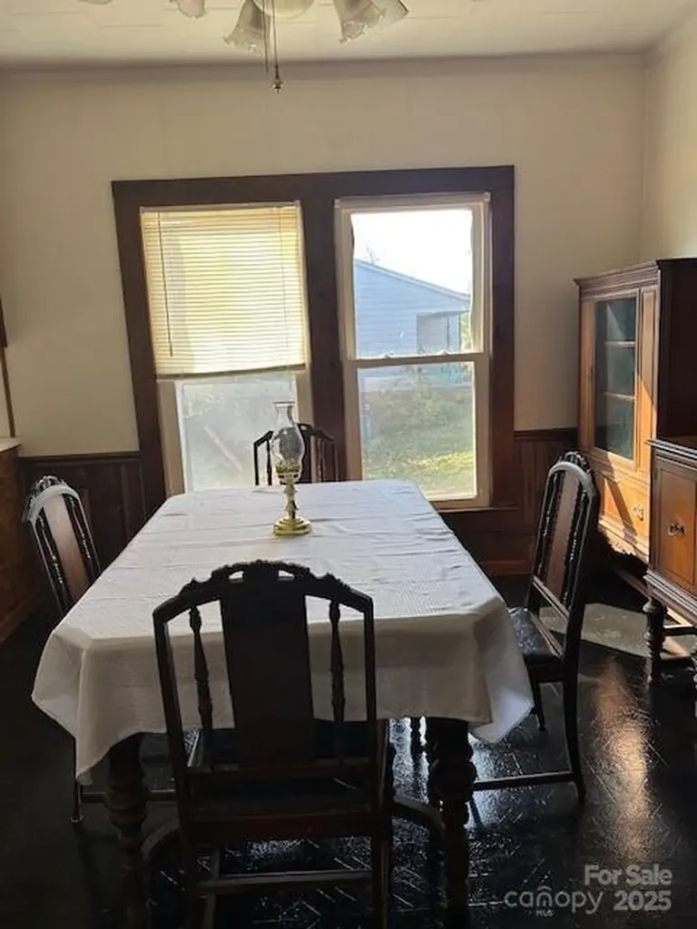 828 N Piedmont Avenue Kings Mountain NC 28086