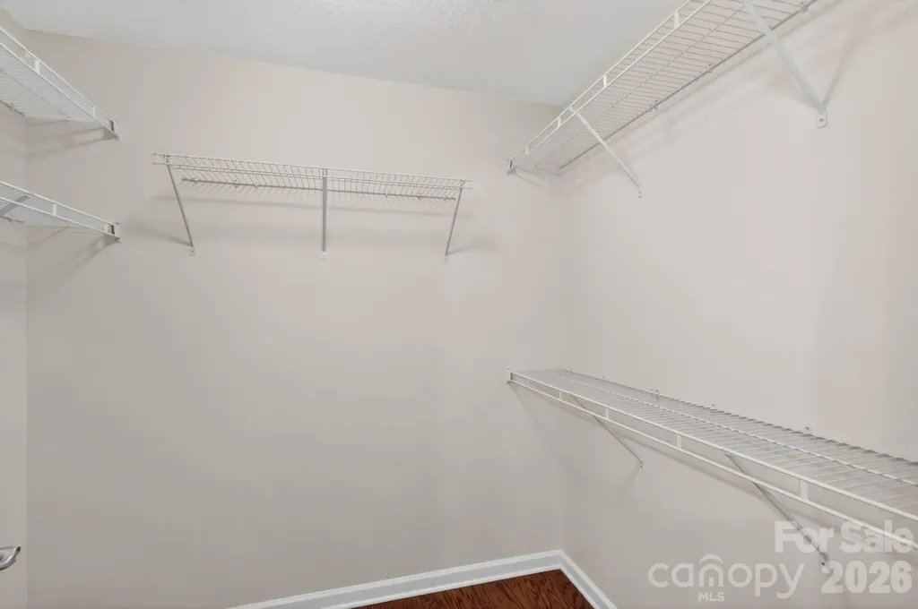 3546 S Bank Court Matthews NC 28105