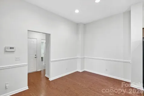 3546 S Bank Court Matthews NC 28105