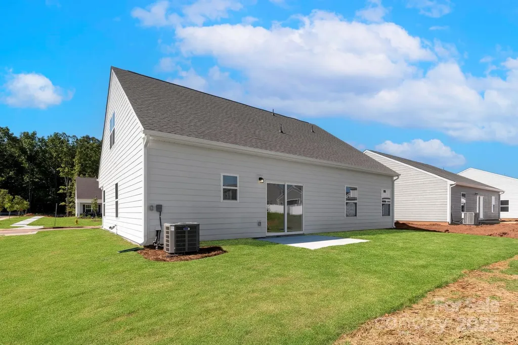 112 Sandypark Court Troutman NC 28166