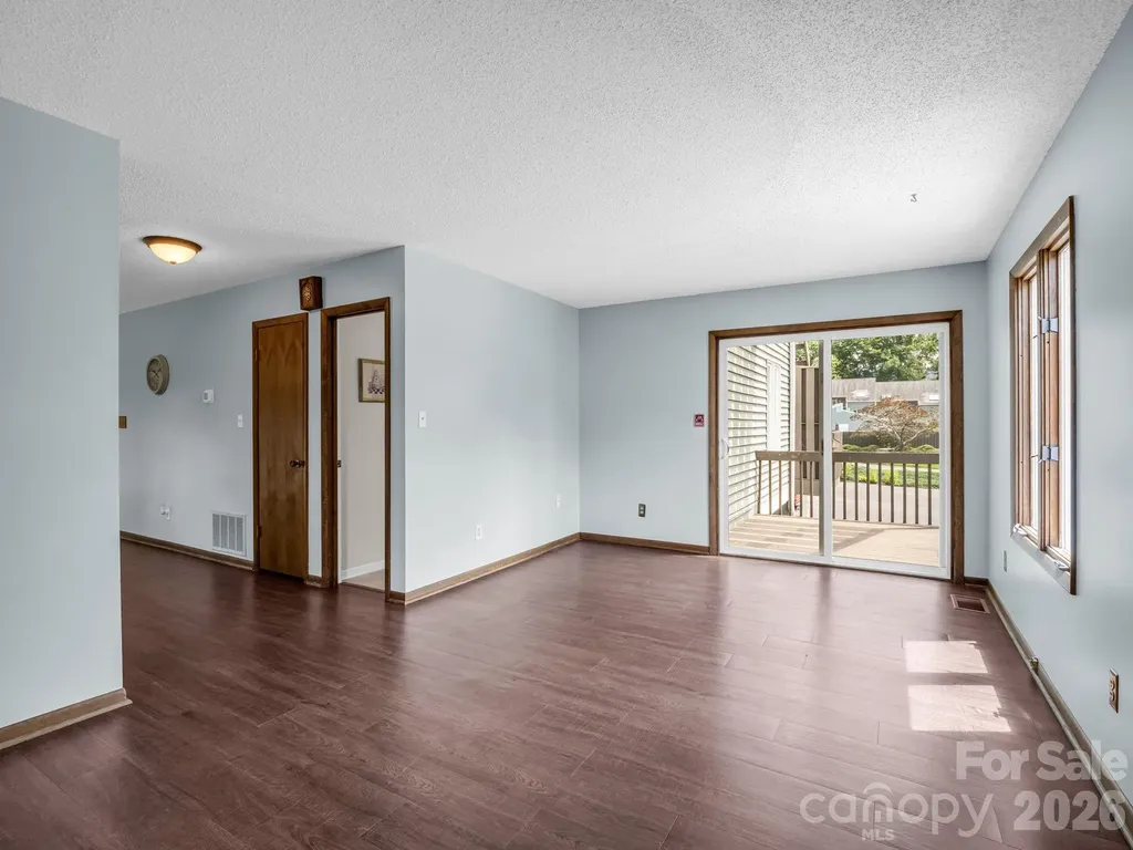 1 Lynx Drive Black Mountain NC 28711