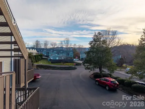 1 Lynx Drive Black Mountain NC 28711