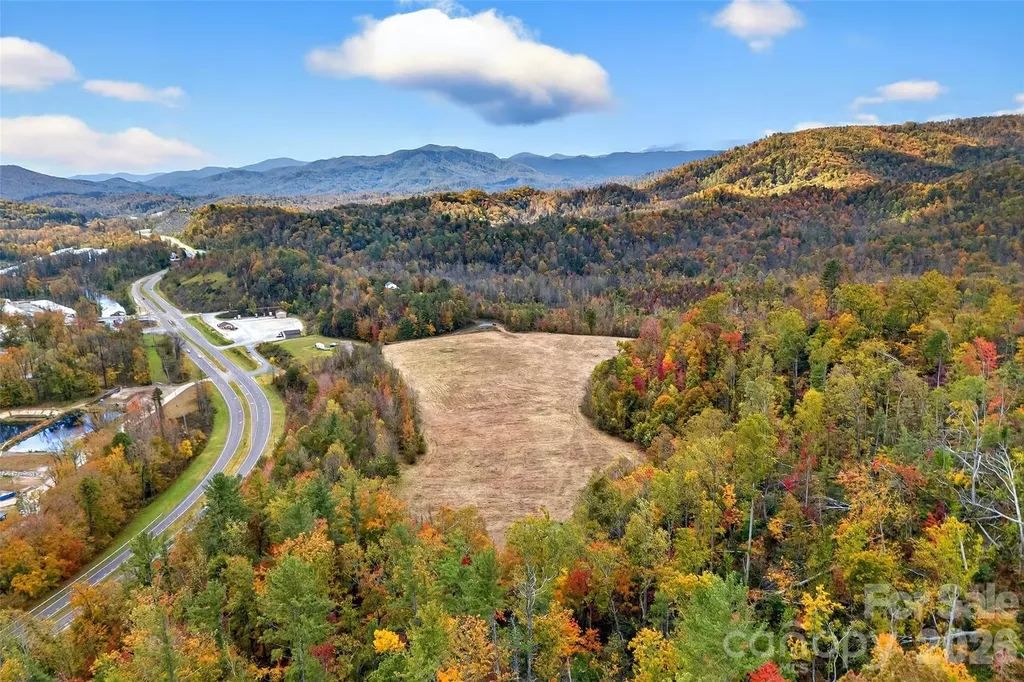00 Hwy 221 Highway N Marion NC 28752