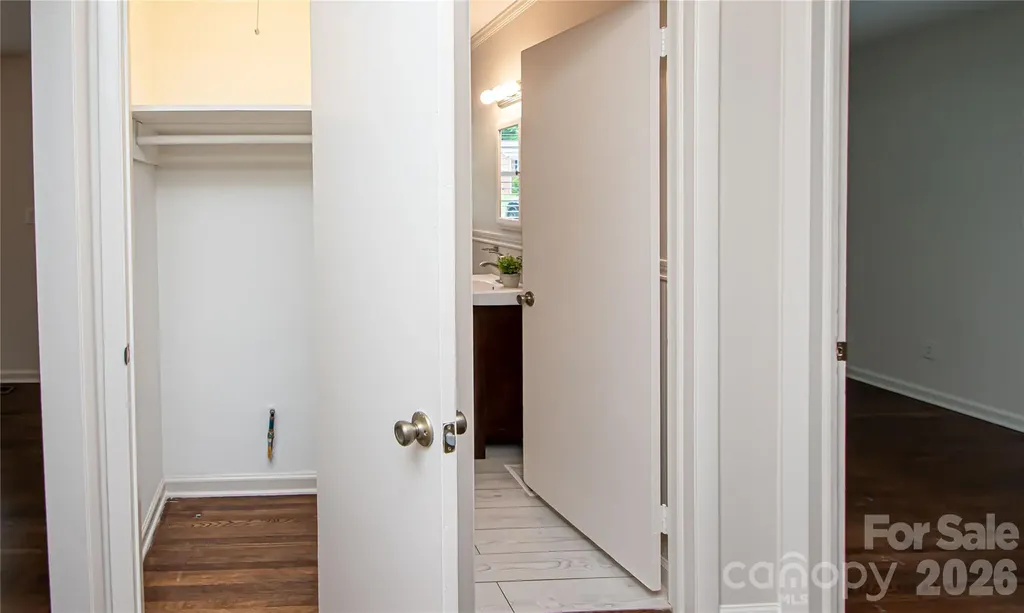1741 Dallas Avenue Charlotte NC 28205