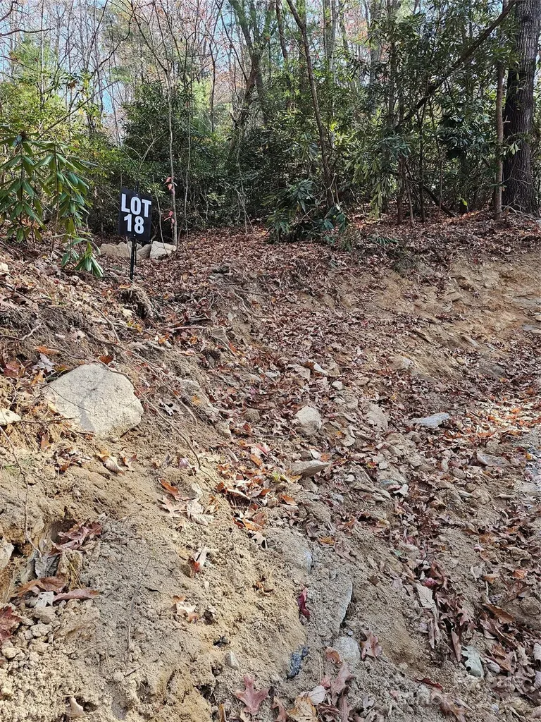 9999-18 Bob Barnwell Road Asheville NC 28803