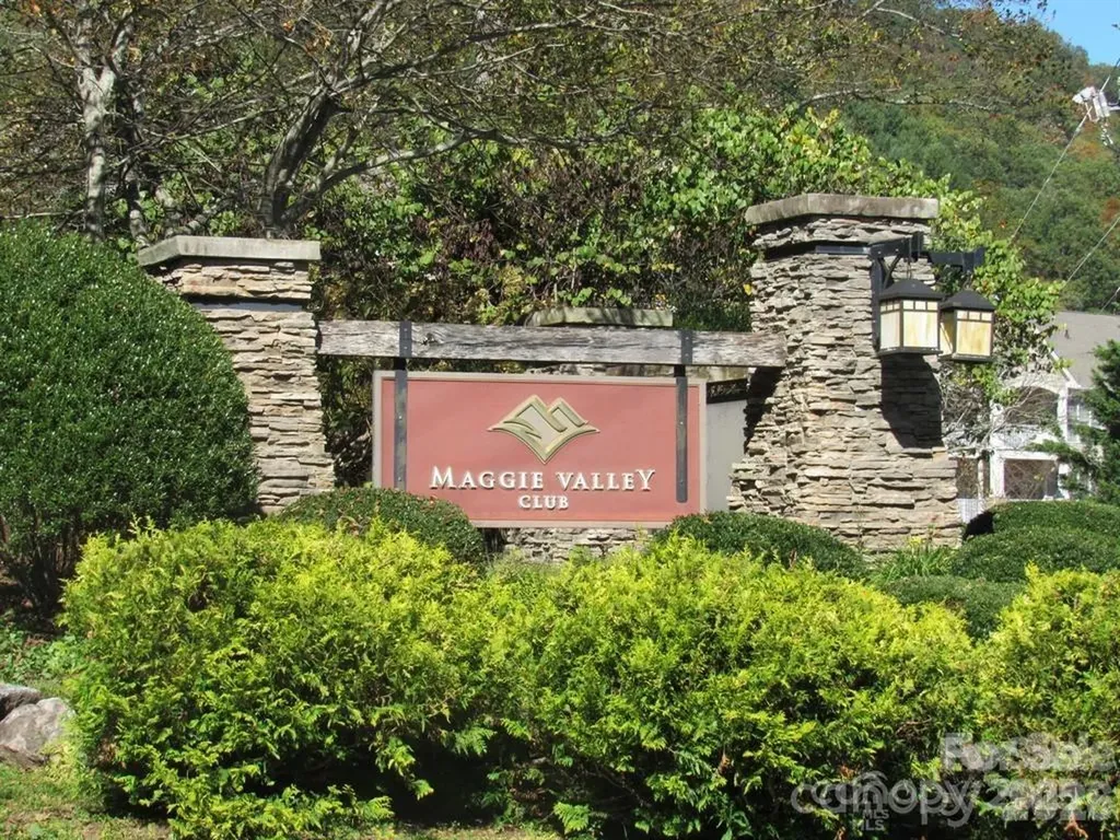 30 Brier Lane Maggie Valley NC 28751