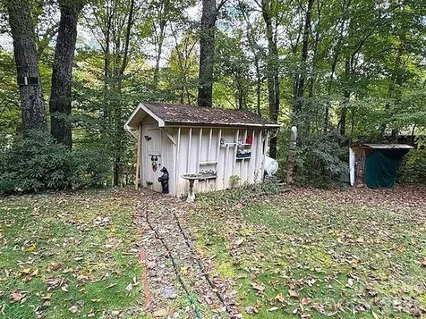 30 Brier Lane Maggie Valley NC 28751