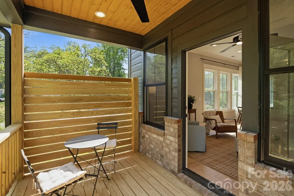 103 Collin Place Asheville NC 28804