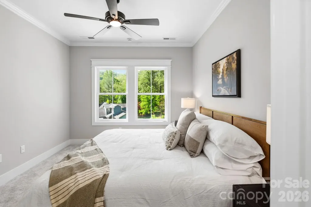 103 Collin Place Asheville NC 28804